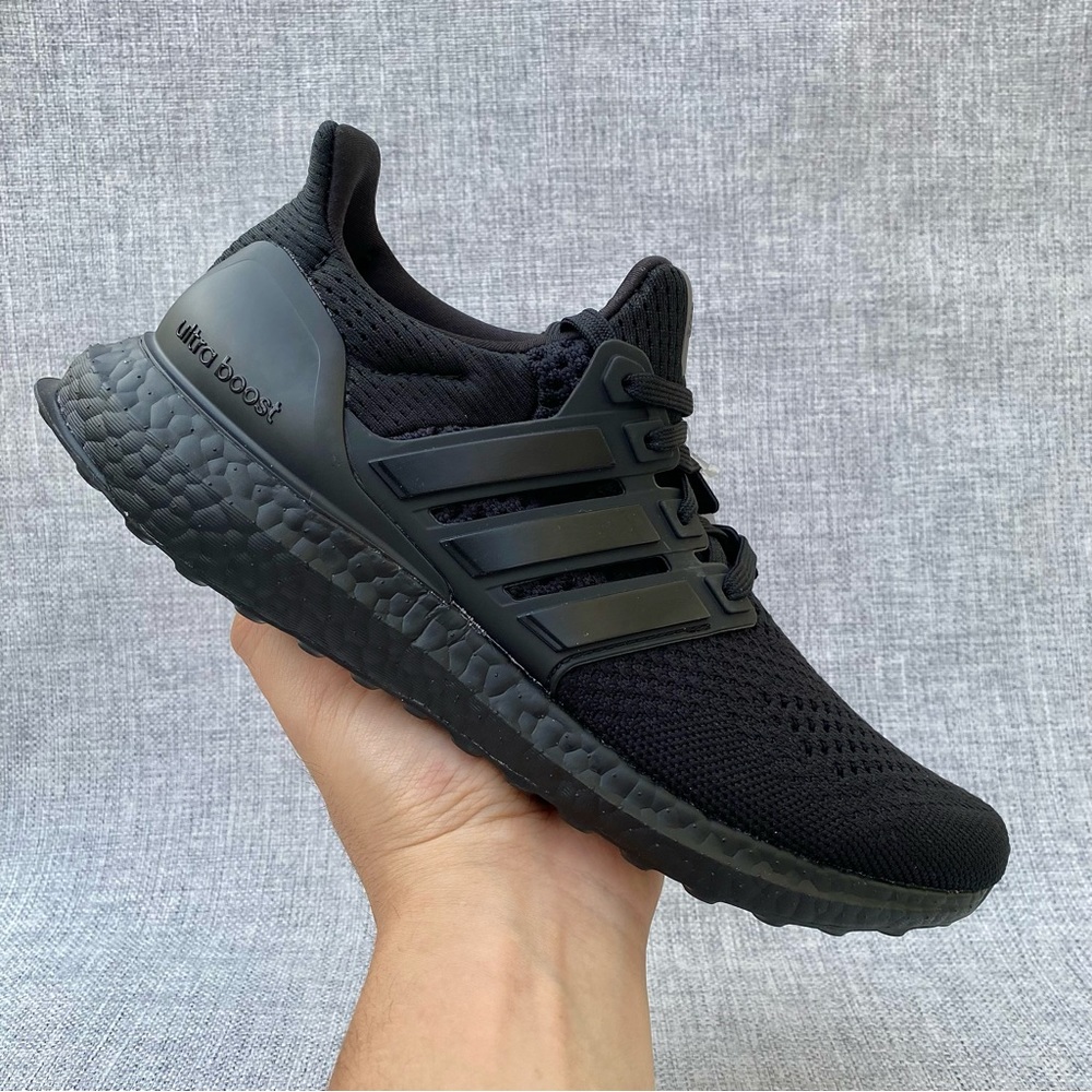 Adidas Ultra Boost 1.0 Women's Size 7